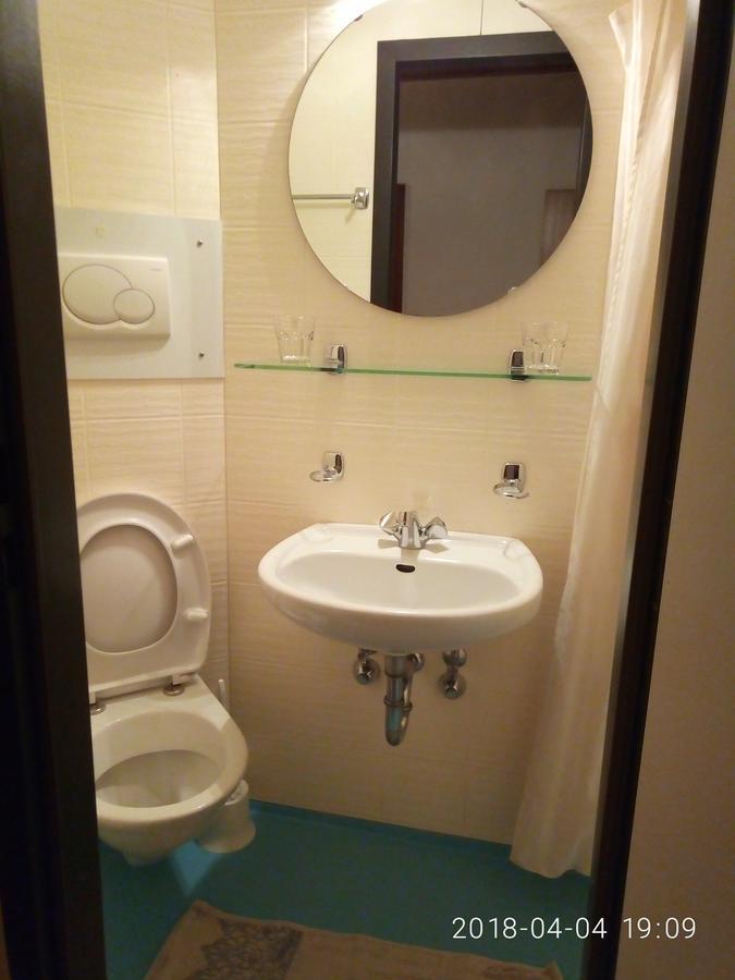 Gasthof Mondschein Guest house Merano